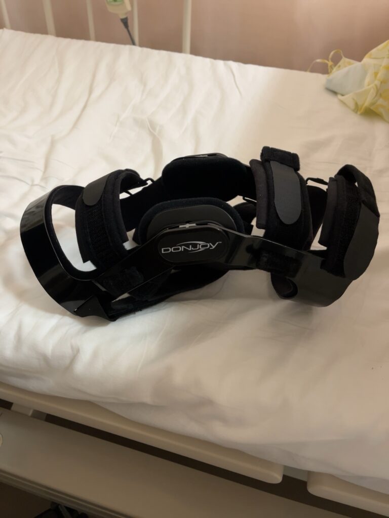 ACL術後14日目 DONJOY（ドンジョイ）装具